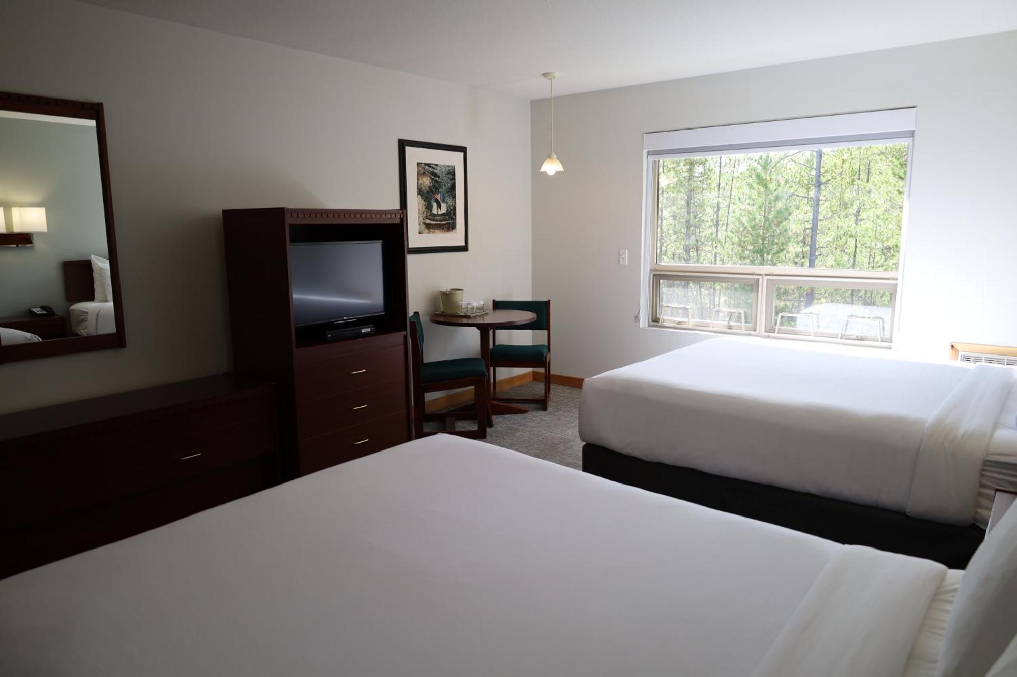 Glacier Mountain Lodge บลูริเวอร์ ภายนอก รูปภาพ